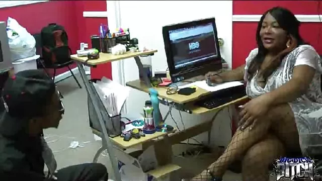 Seksi porno kaydı Saki Aoyama sıcak bir anne Genç iyi mobil porna hd bir lanet Üçlü ihtiyacı var