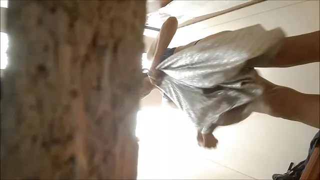 Seksi porno kaydı Kıllı lezbiyen sikis indir cep kedi ve eşek yaladı