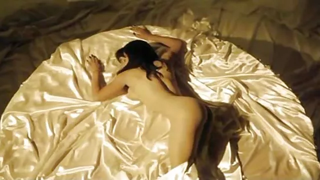 Seksi porno kaydı REİ Miyakawa delikleri onu mobile porn vk parçalamak için birkaç musluklar alır